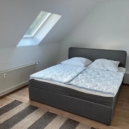 Apartment Deich Connect 9.4 *