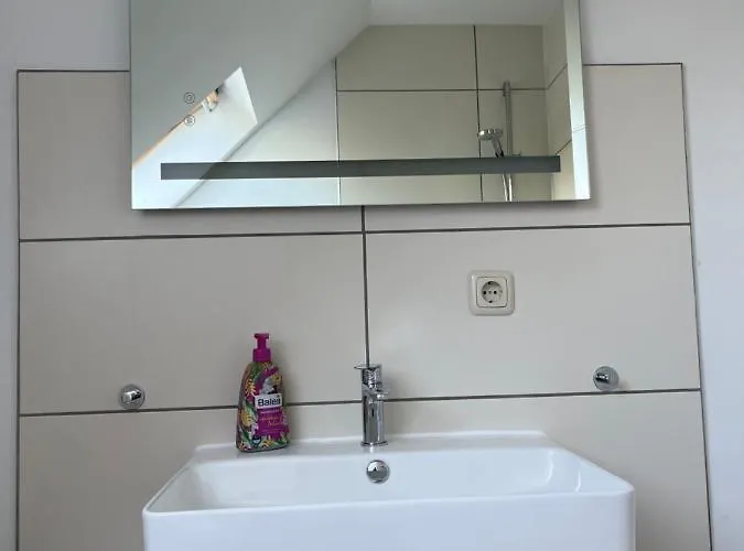 Deich Connect 9.4 דירה *